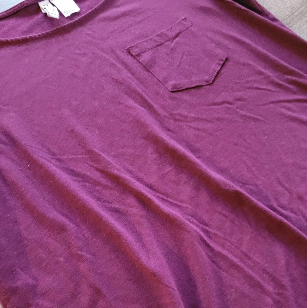 H&M Divided Basic Tee - Picture 3 of 5